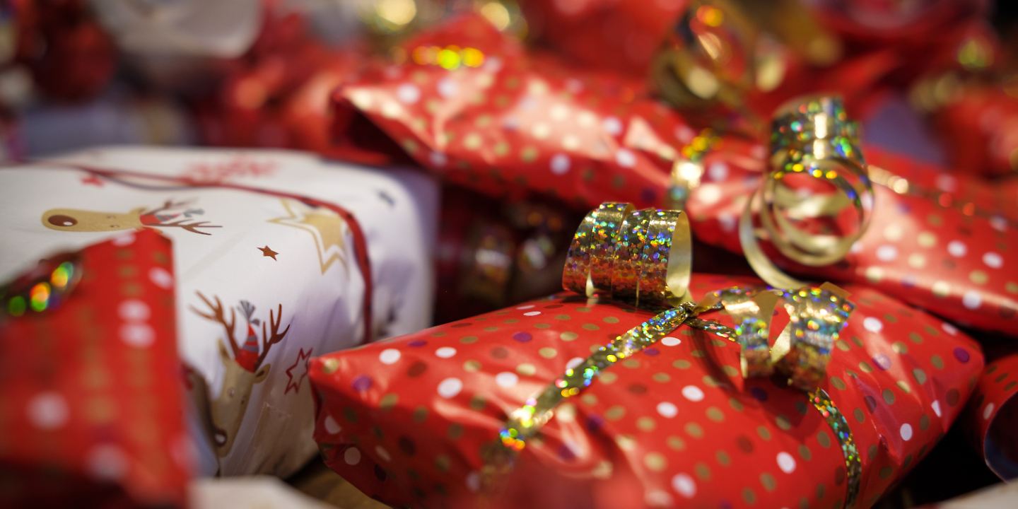 Geschenk Weihnachten Paket © pixabay.jpg