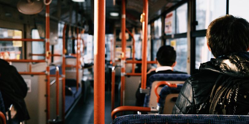 Bus fahren gast verkehr © pixabay