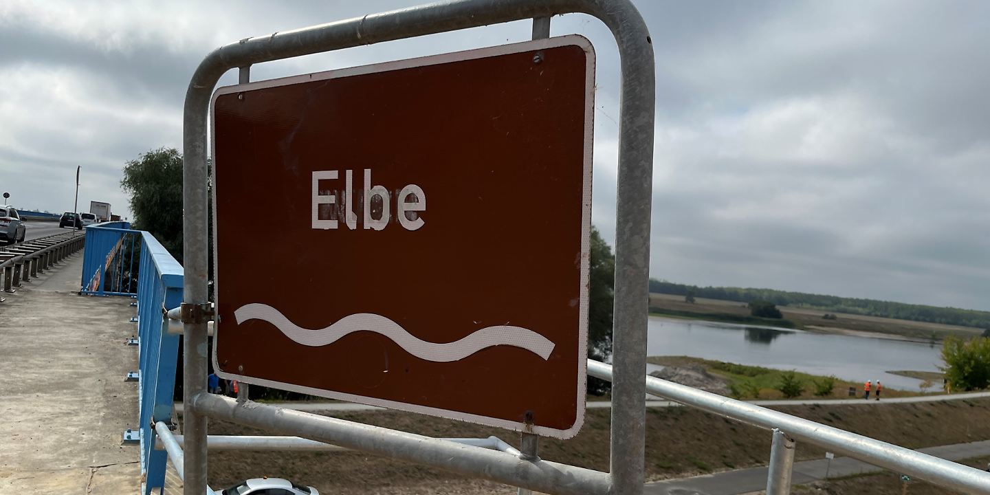 Elbebrücke A14