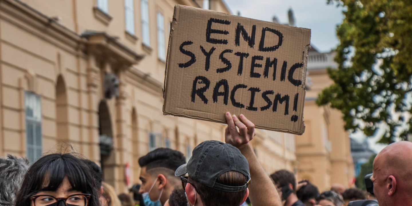 Demonstrationen Gegen Rassismus Radio Brocken 9483