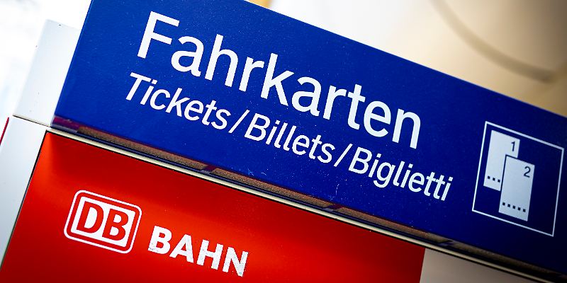 Fahrkartenautomat der Deutschen Bahn © dpa nachrichten