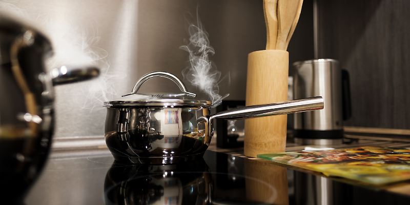 küche herd kochen topf essen © pixabay.jpg