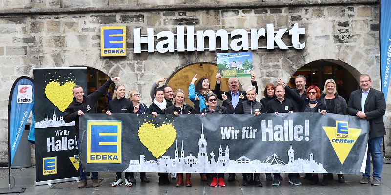13 EDEKA-Märkte aus Halle pflanzen 3.450 neue Bäume im Nationalpark Harz